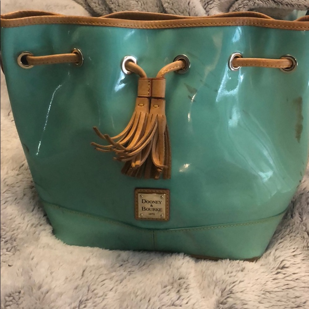 Dooney & Bourke bucket bag
